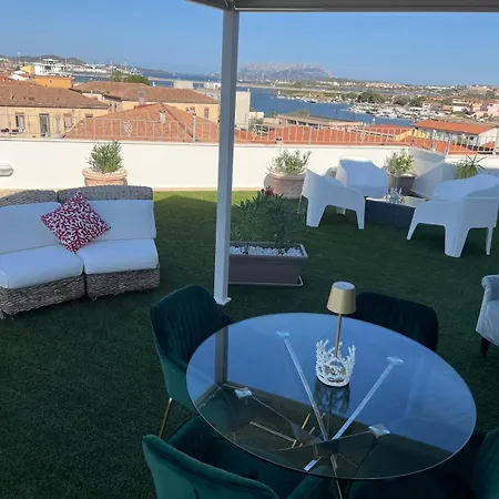 Apartment Luxory Con Piscina Privata Olbia